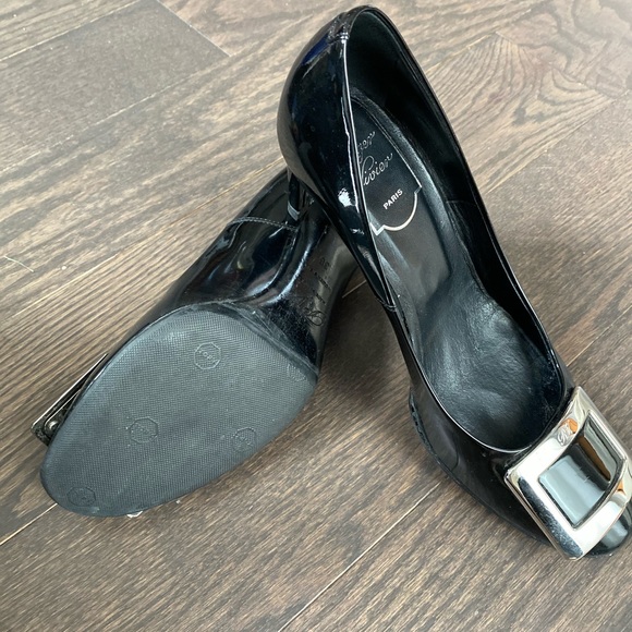 Classic Roger Vivier Heels - Picture 3 of 4